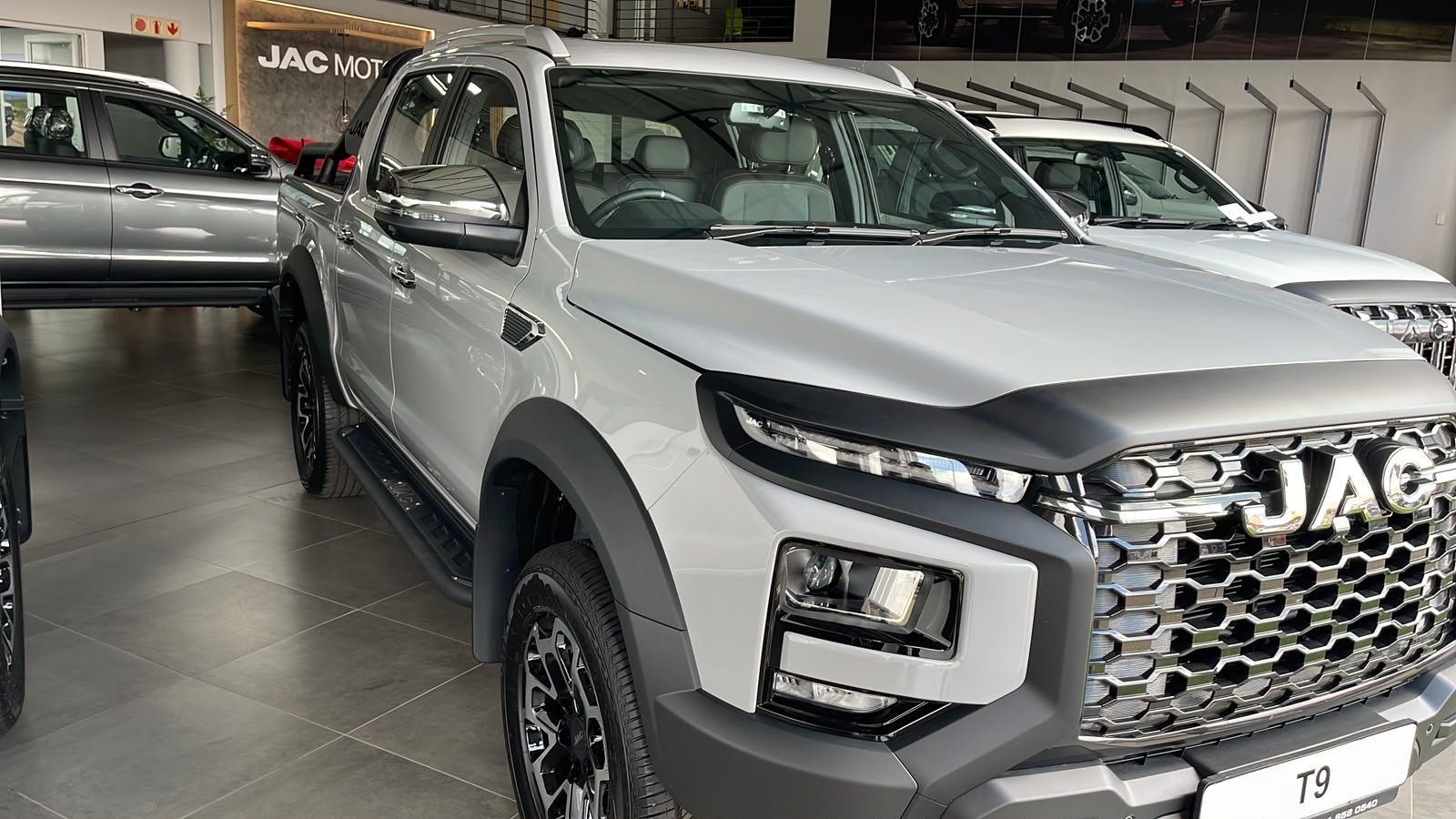 White JAC bakkie front view